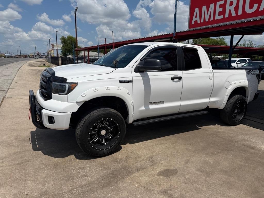 Toyota Tundra Tundra-Grade Double Cab 4.6L 2WD 2012
