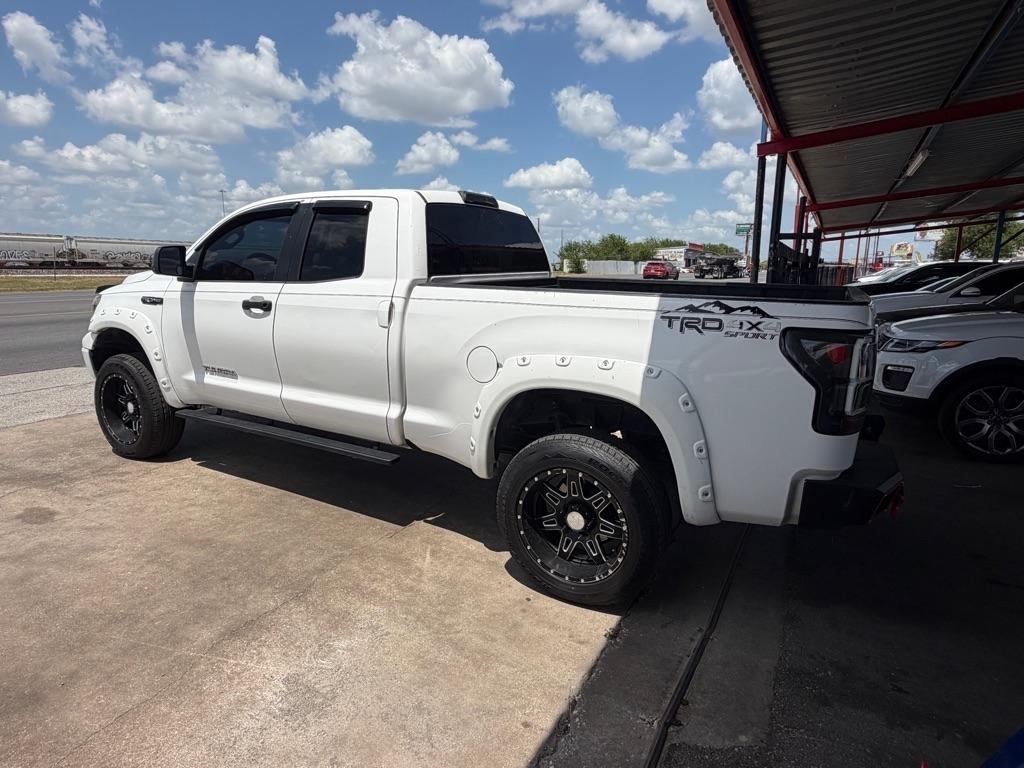 Toyota Tundra Tundra-Grade Double Cab 4.6L 2WD 2012