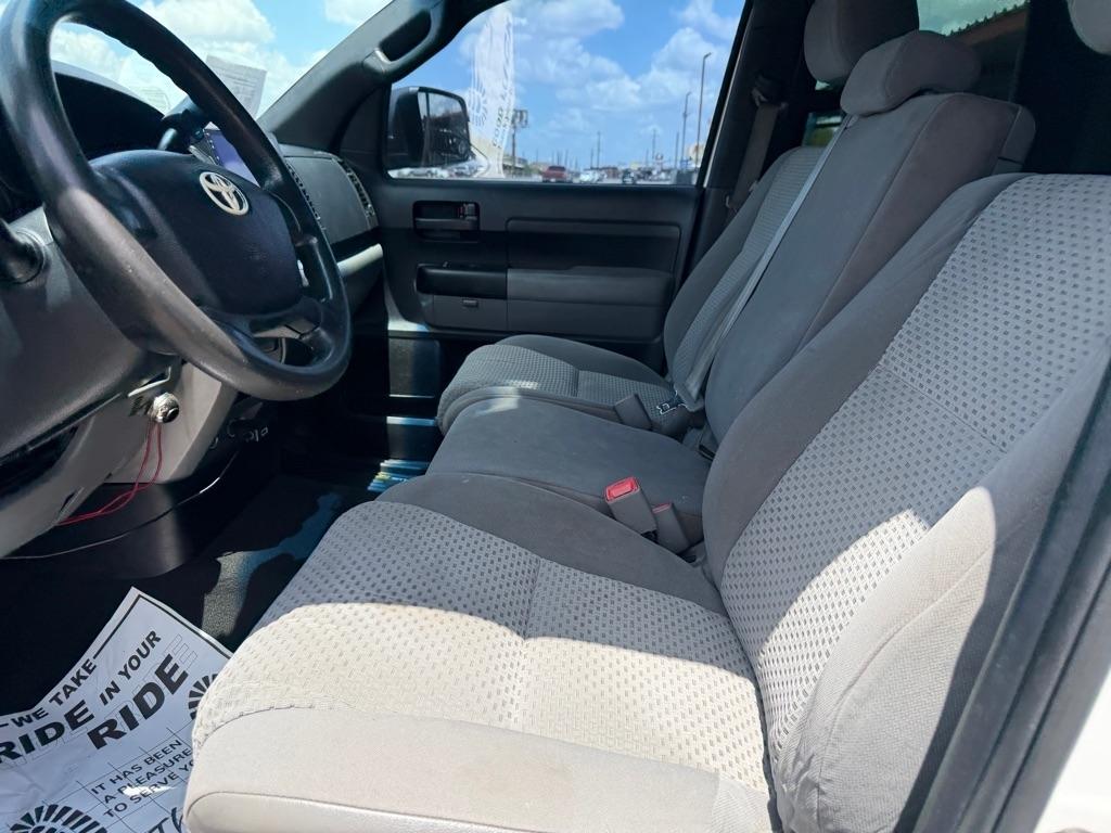 Toyota Tundra Tundra-Grade Double Cab 4.6L 2WD 2012