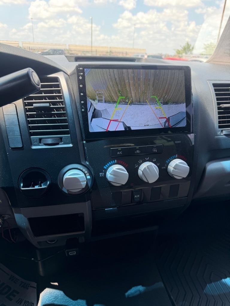 Toyota Tundra Tundra-Grade Double Cab 4.6L 2WD 2012