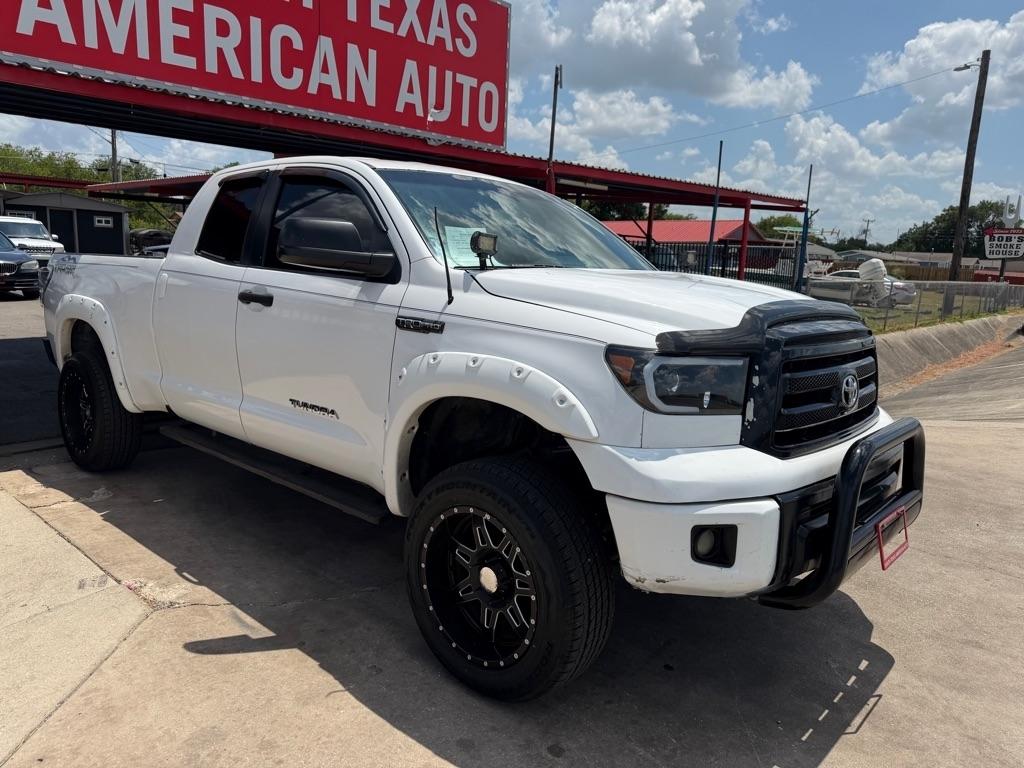 Toyota Tundra Tundra-Grade Double Cab 4.6L 2WD 2012