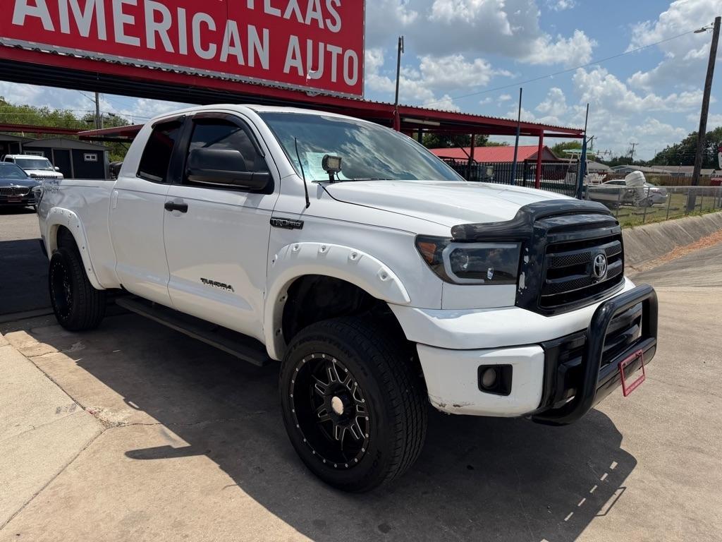 Toyota Tundra Tundra-Grade Double Cab 4.6L 2WD 2012