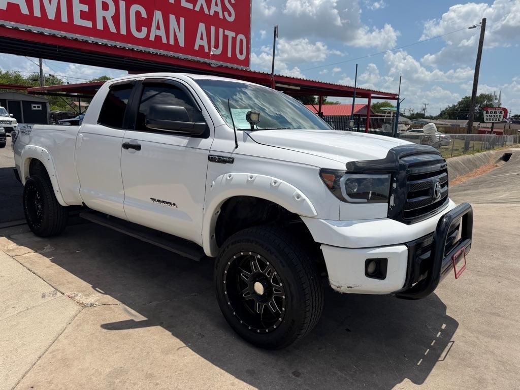 Toyota Tundra Tundra-Grade Double Cab 4.6L 2WD 2012