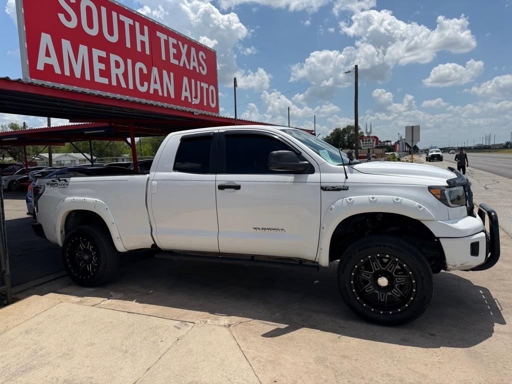 Toyota Tundra Tundra-Grade Double Cab 4.6L 2WD 2012