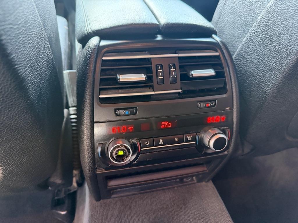 BMW 7-Series 740i 2015