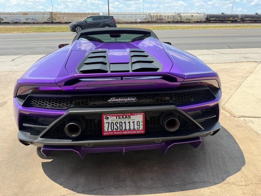 Lamborghini Huracan EVO Spyder 2021