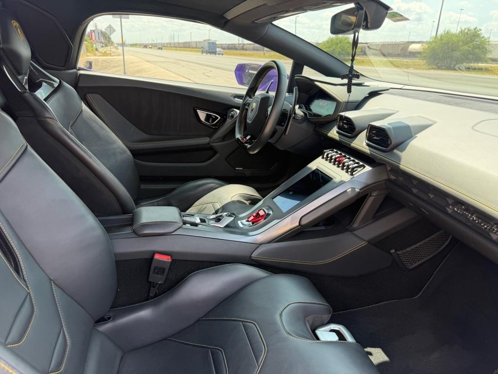 Lamborghini Huracan EVO Spyder 2021