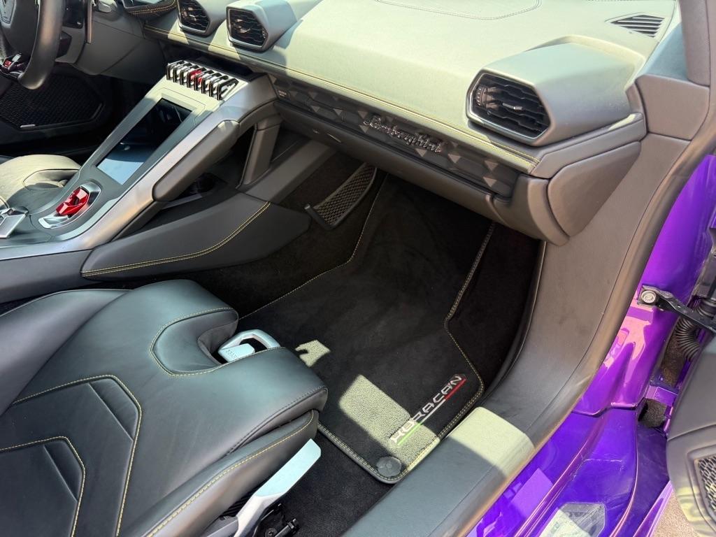 Lamborghini Huracan EVO Spyder 2021