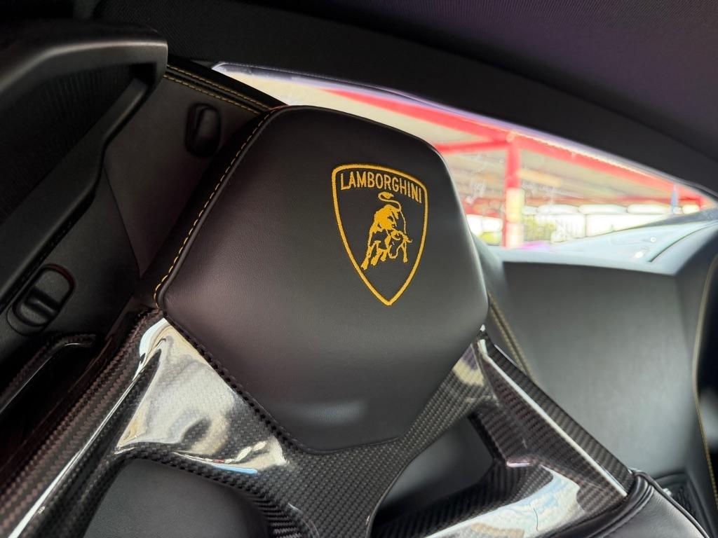 Lamborghini Huracan EVO Spyder 2021