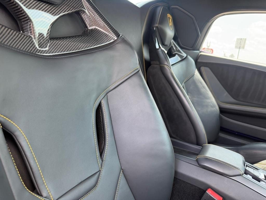Lamborghini Huracan EVO Spyder 2021