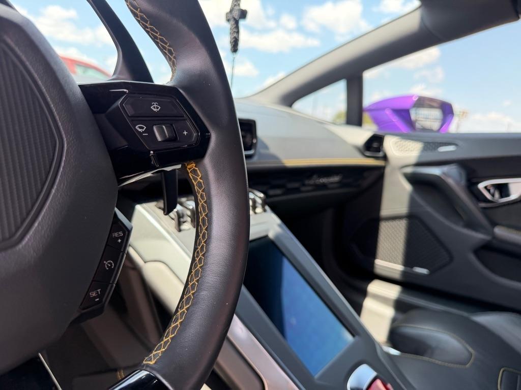 Lamborghini Huracan EVO Spyder 2021