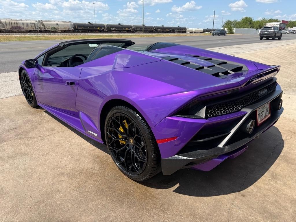 Lamborghini Huracan EVO Spyder 2021