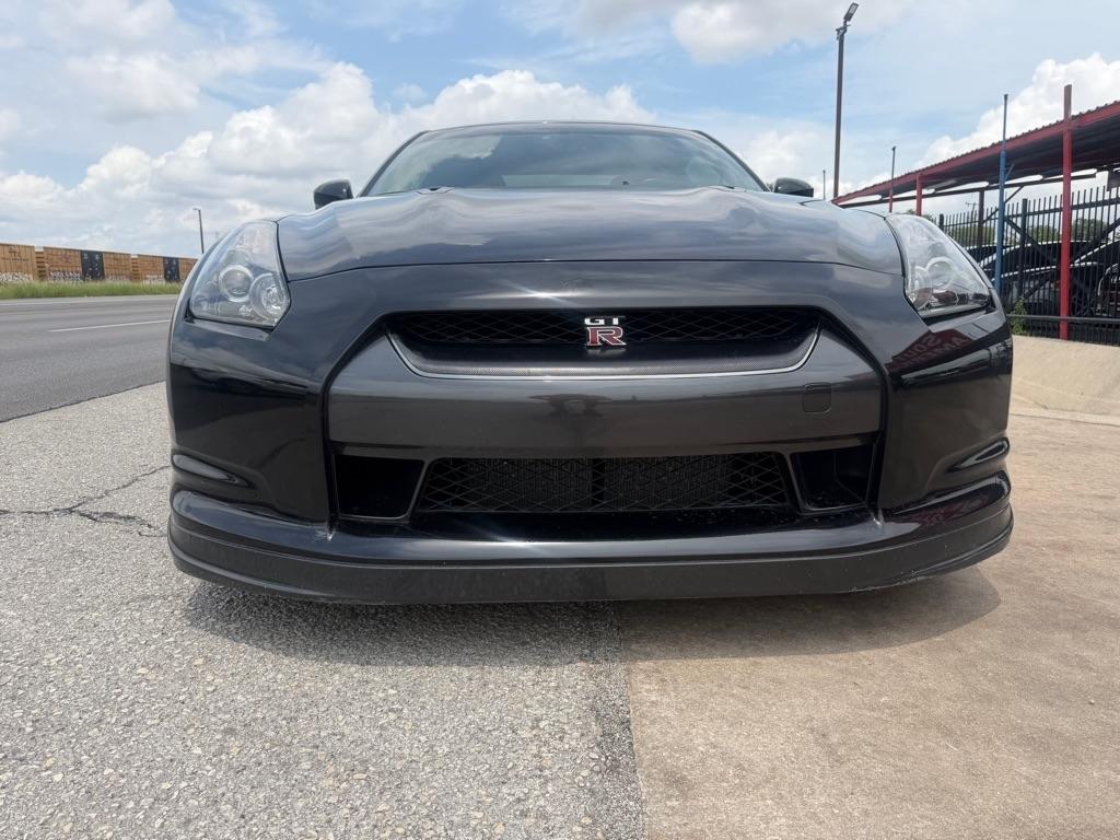 Nissan GT-R Coupe 2010