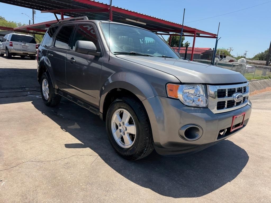 Ford Escape XLT 4WD 2011