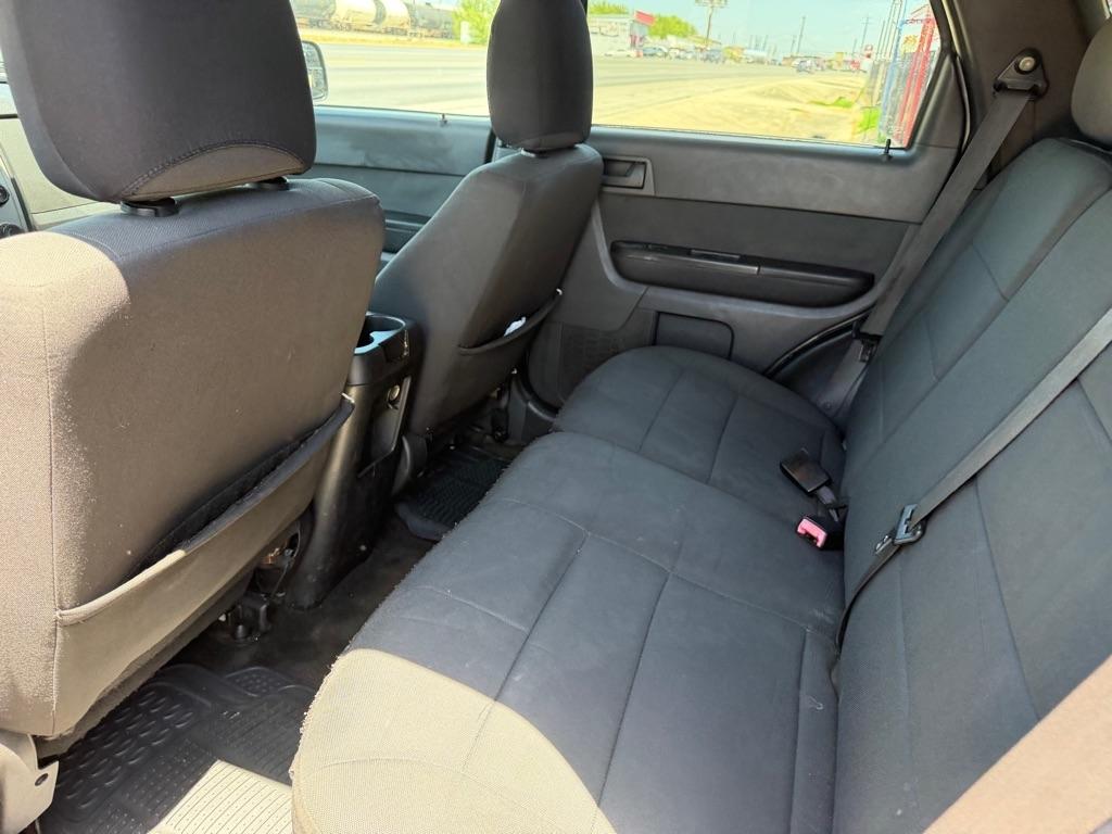 Ford Escape XLT 4WD 2011