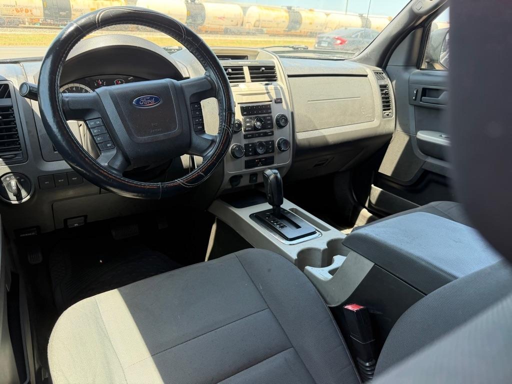 Ford Escape XLT 4WD 2011