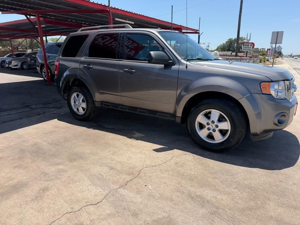 Ford Escape XLT 4WD 2011