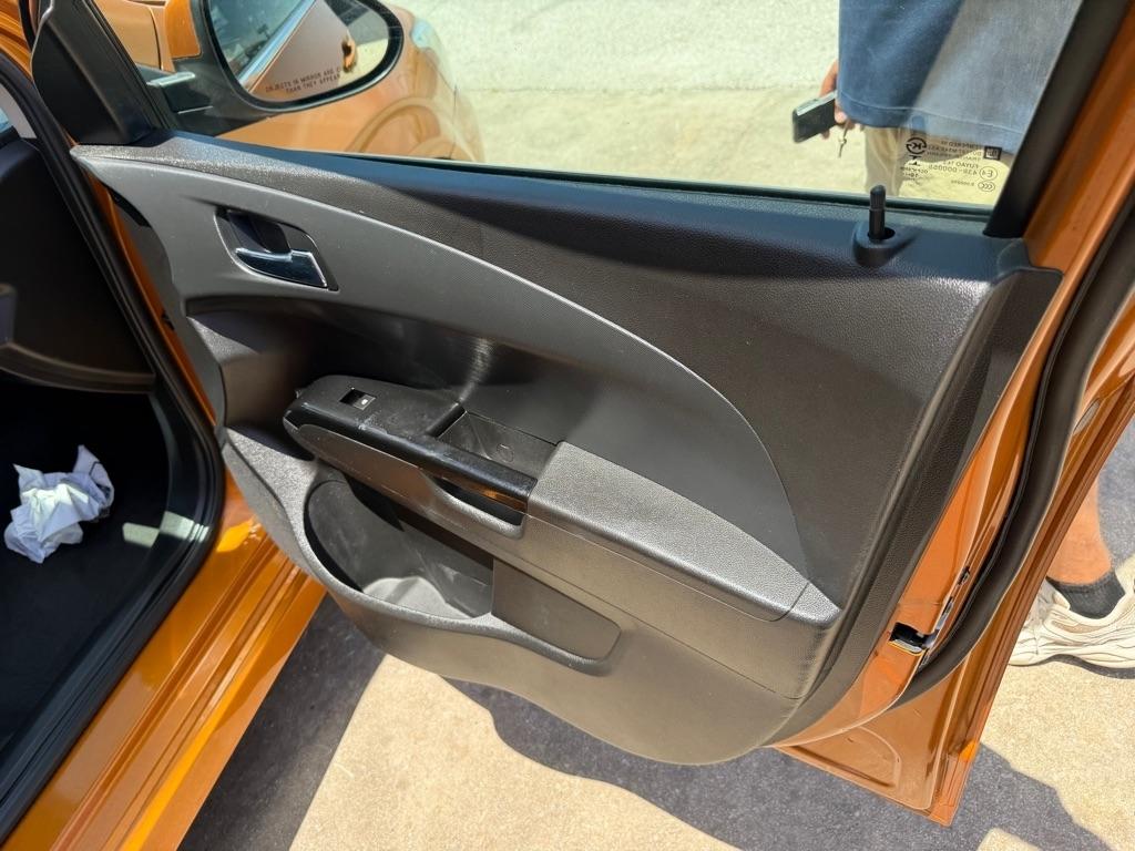 Chevrolet Sonic LT Auto 5-Door 2017
