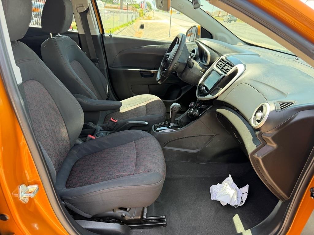 Chevrolet Sonic LT Auto 5-Door 2017