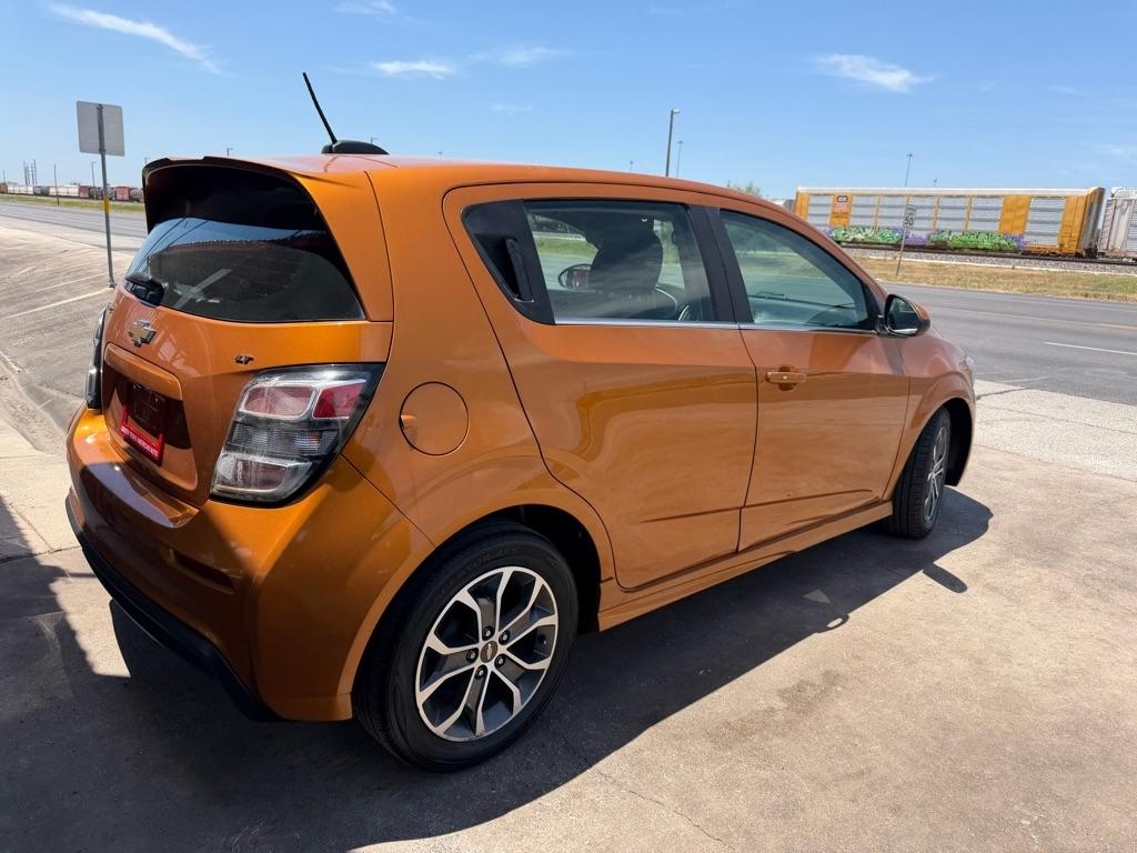 Chevrolet Sonic LT Auto 5-Door 2017