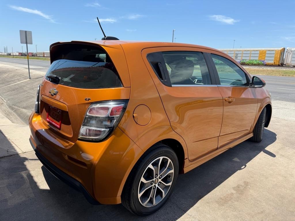 Chevrolet Sonic LT Auto 5-Door 2017