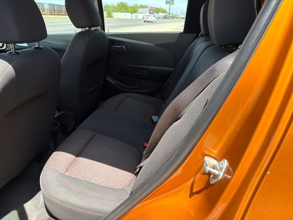 Chevrolet Sonic LT Auto 5-Door 2017