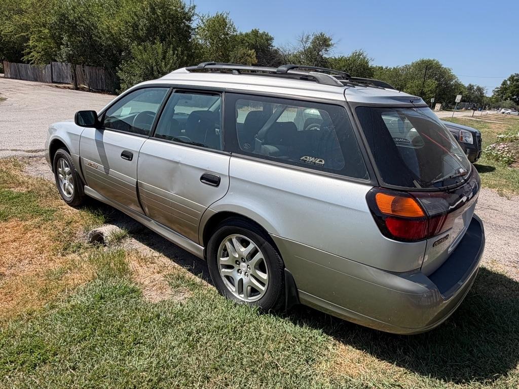Subaru Outback Wagon w/ All-weather Package 2003