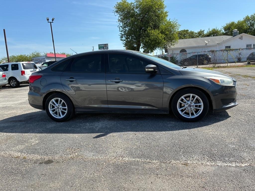 Ford Focus Titanium Sedan 2015