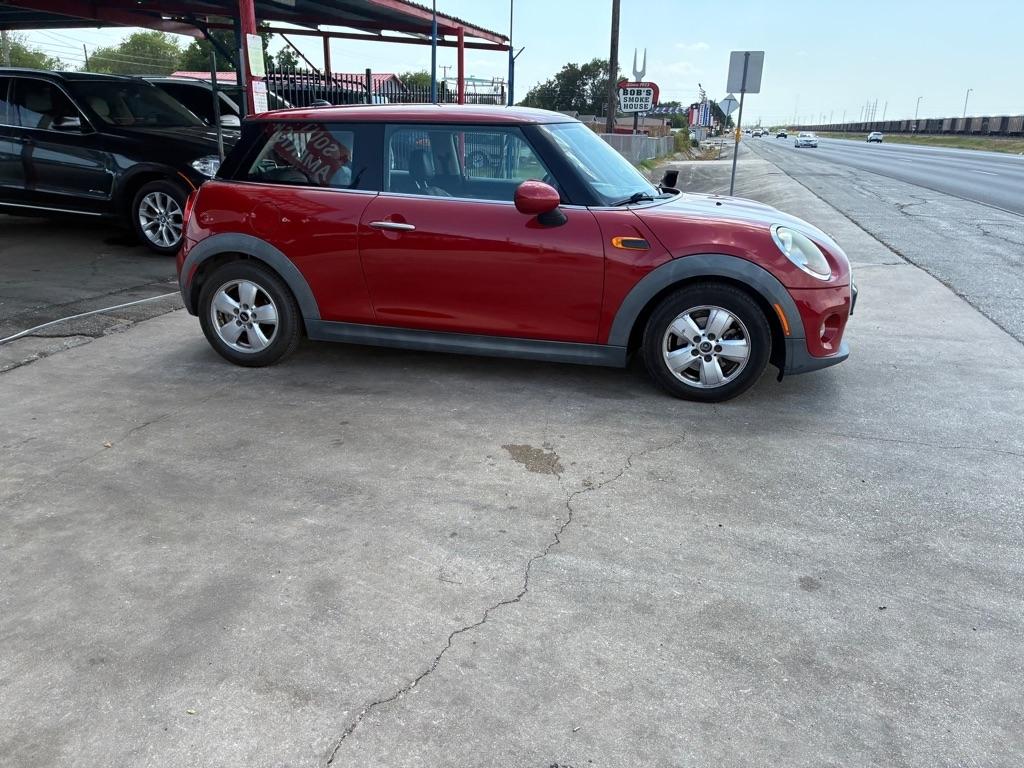 MINI Cooper Base 2015