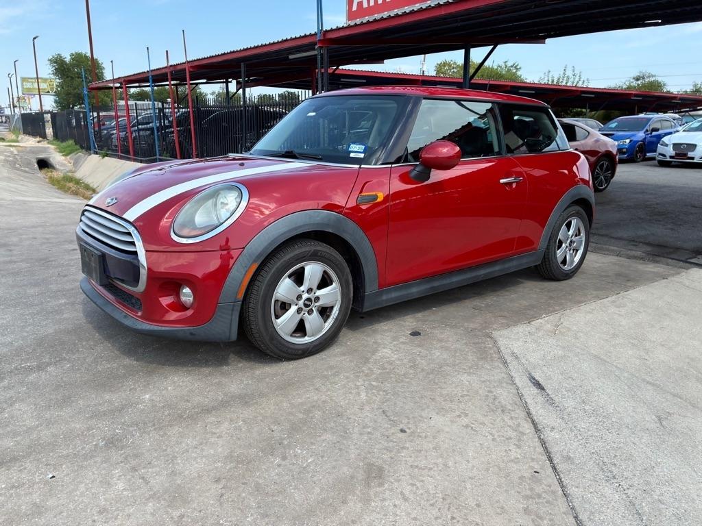 MINI Cooper Base 2015