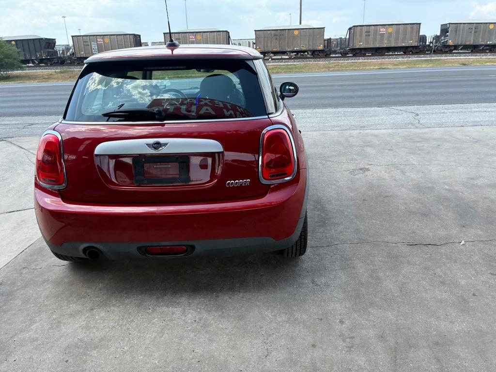 MINI Cooper Base 2015