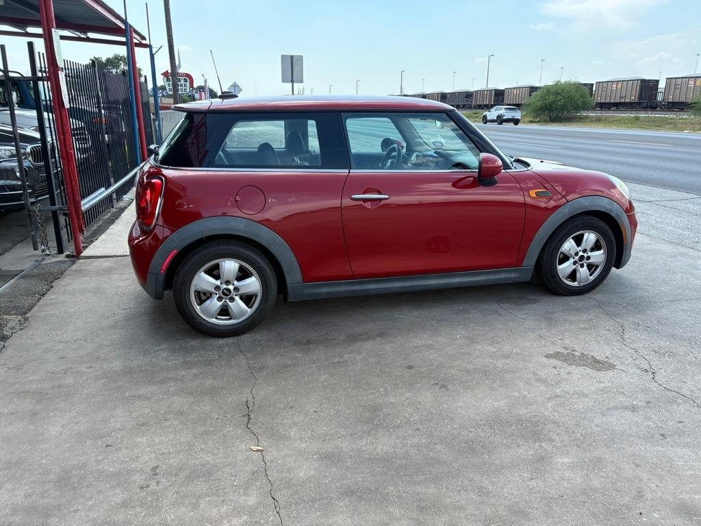MINI Cooper Base 2015