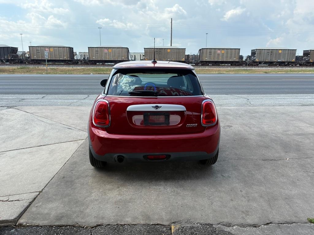 MINI Cooper Base 2015