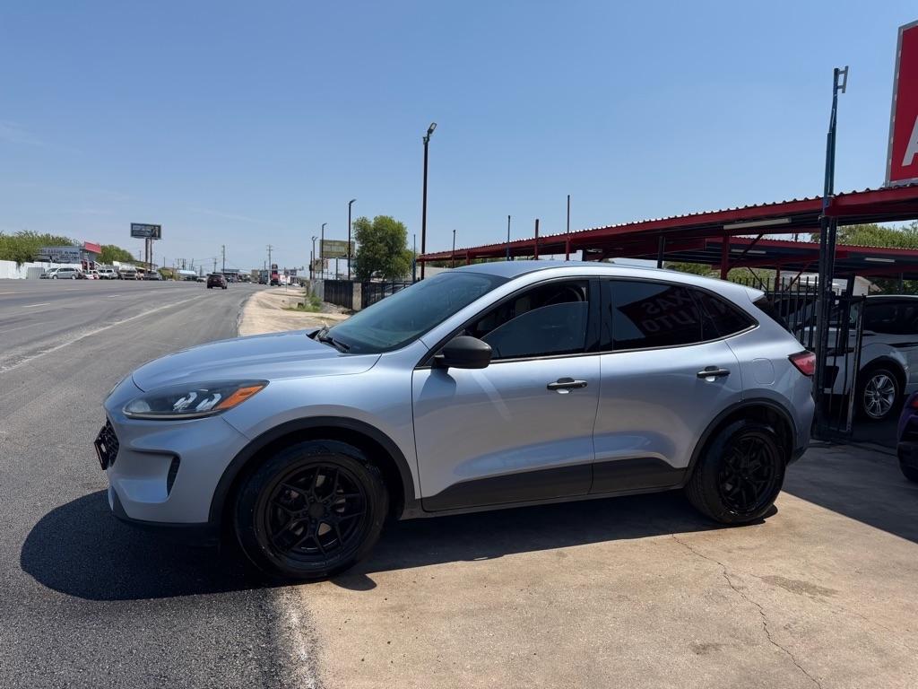 Ford Escape S 2022