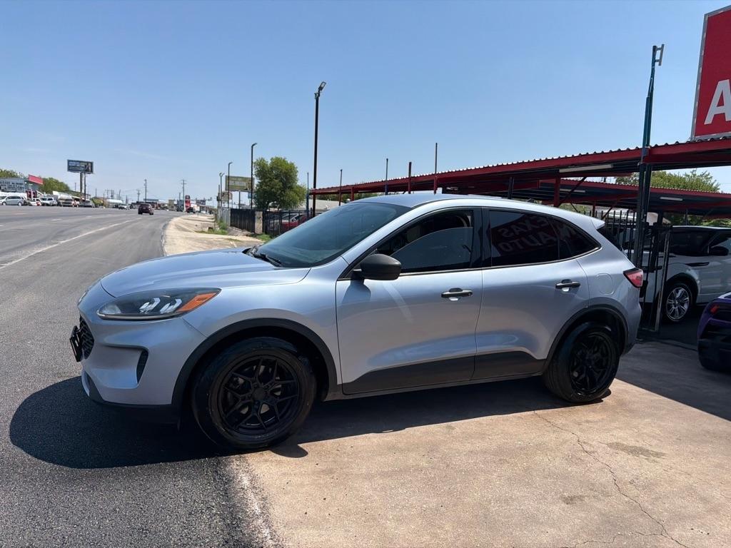 Ford Escape S 2022