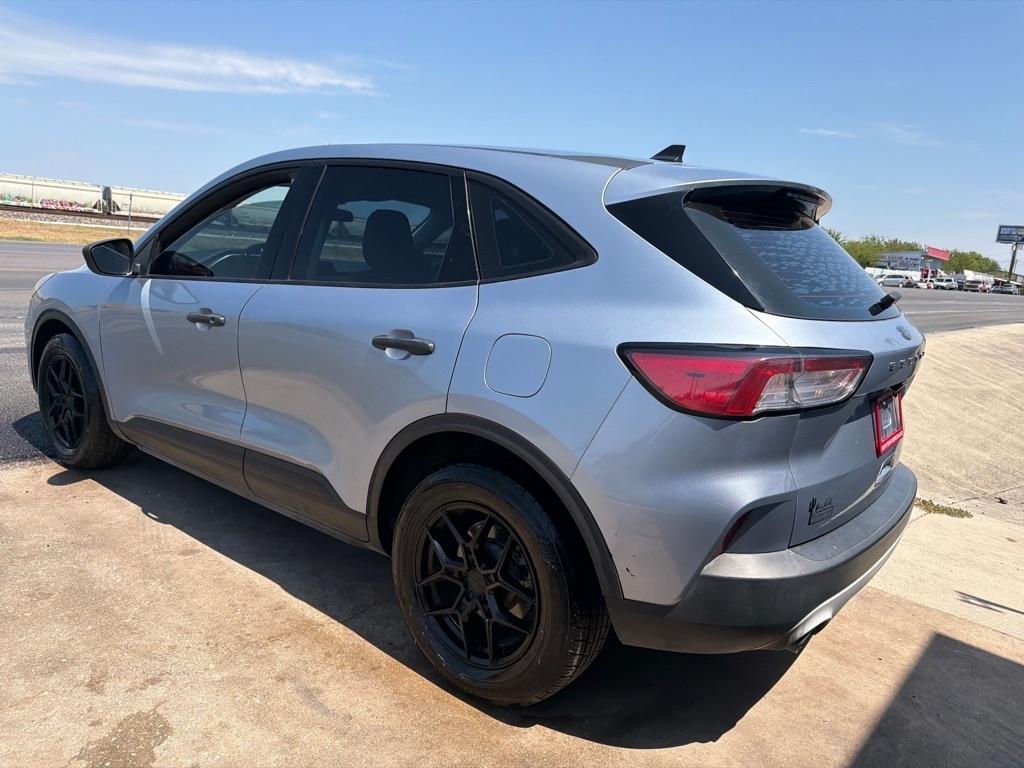 Ford Escape S 2022