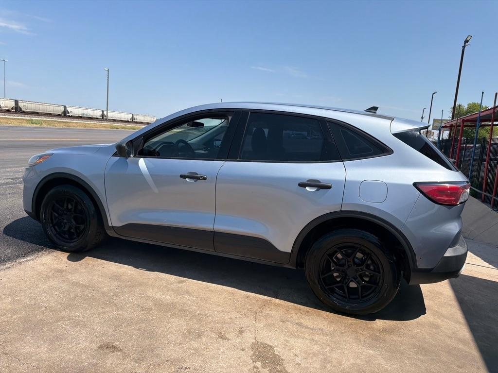 Ford Escape S 2022