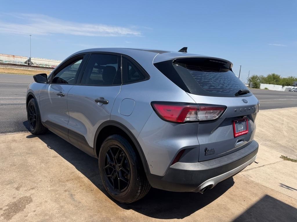 Ford Escape S 2022