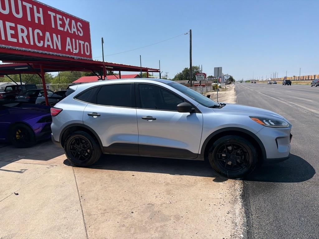 Ford Escape S 2022
