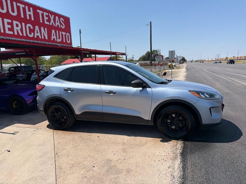 Ford Escape S 2022