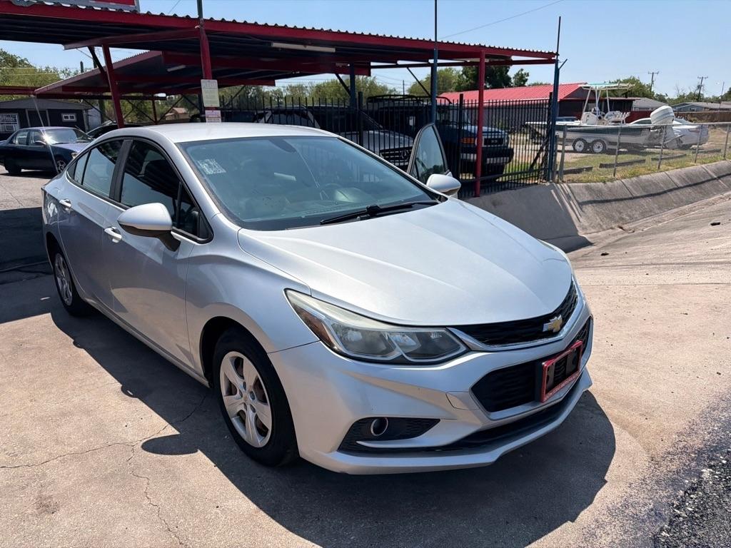 Chevrolet Cruze LS Auto 2018