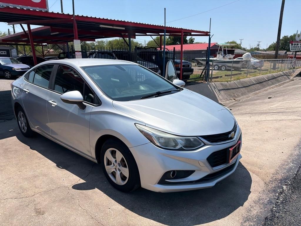 Chevrolet Cruze LS Auto 2018