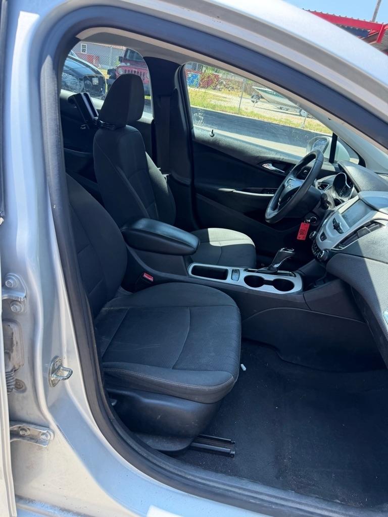 Chevrolet Cruze LS Auto 2018