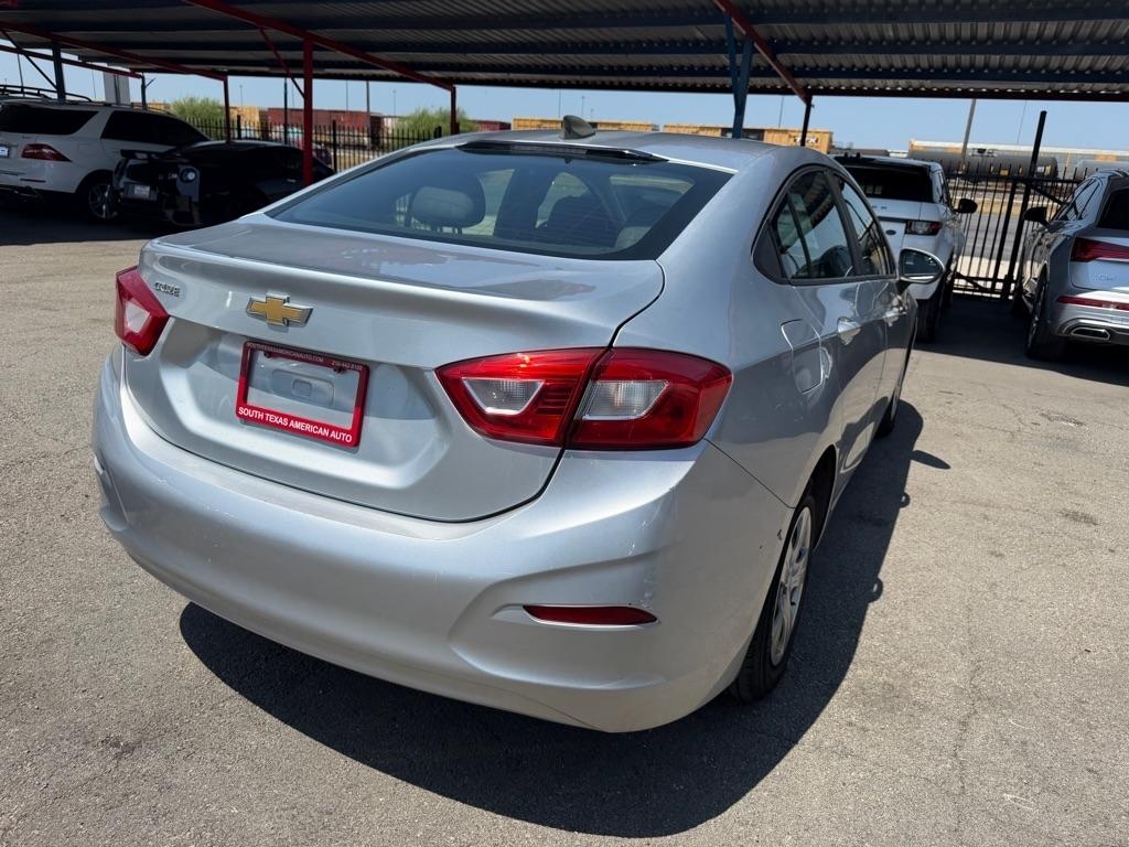 Chevrolet Cruze LS Auto 2018