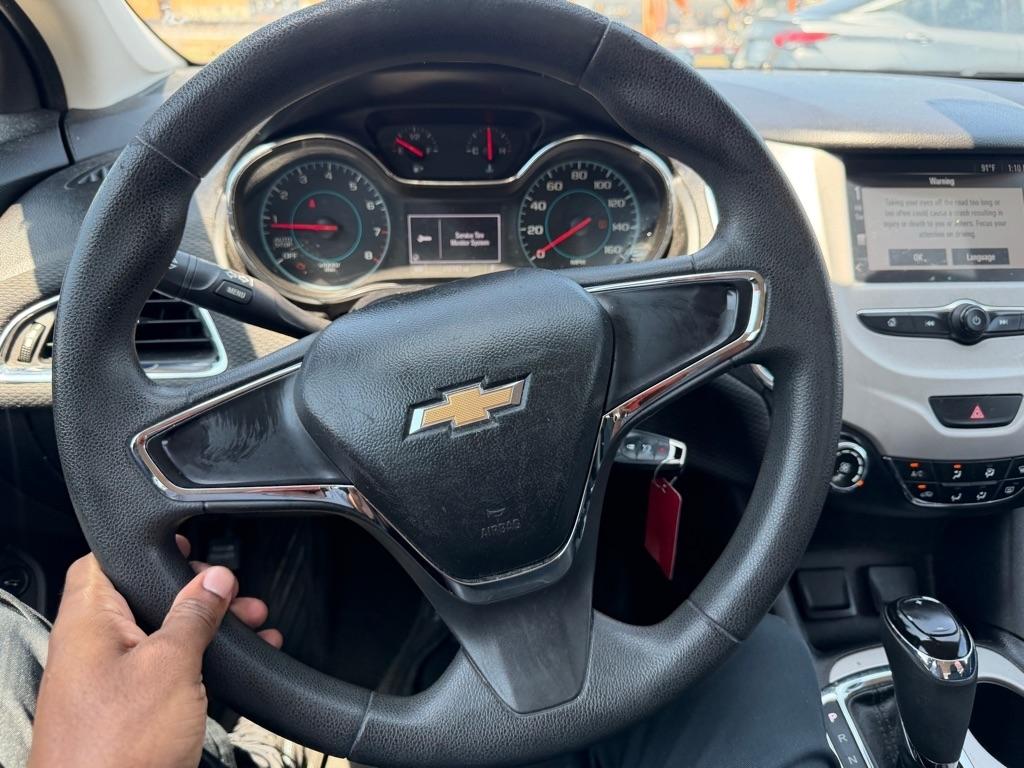 Chevrolet Cruze LS Auto 2018
