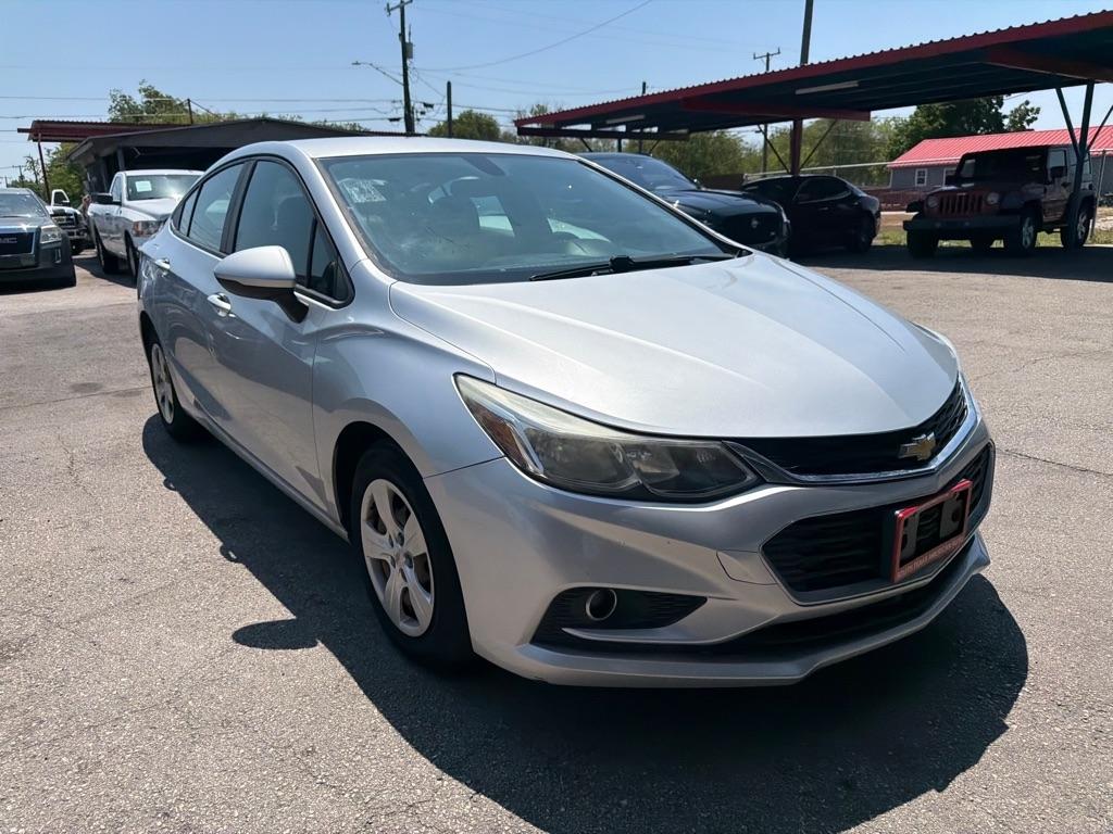 Chevrolet Cruze LS Auto 2018