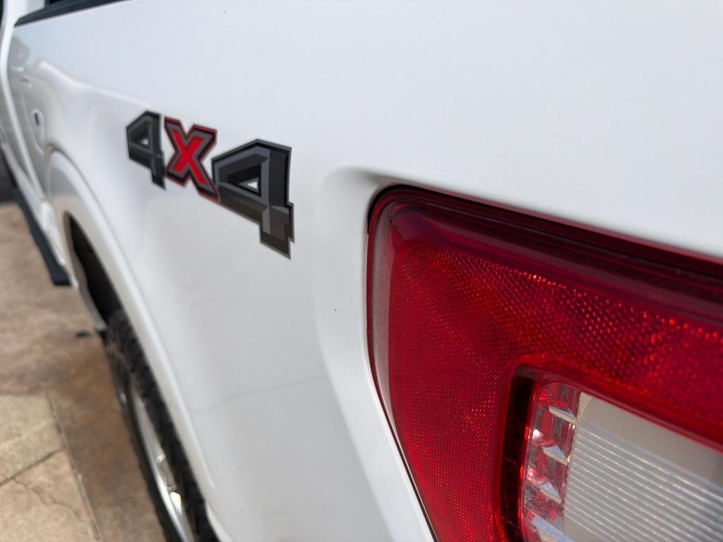 Ford F-150 XL SuperCab 8-ft. Bed 4WD 2022