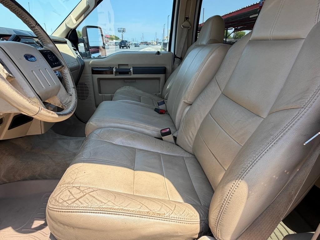 Ford F-250 SD XL Crew Cab 4WD 2009