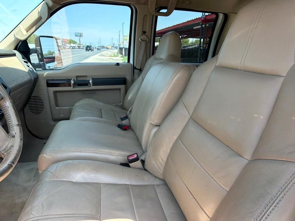 Ford F-250 SD XL Crew Cab 4WD 2009