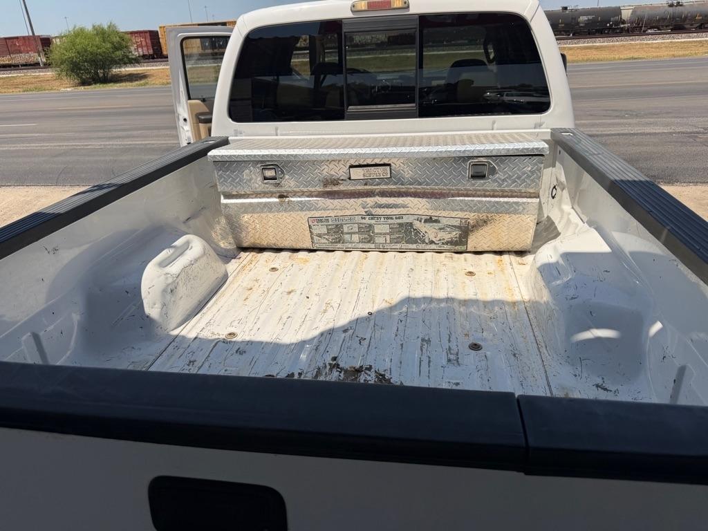 Ford F-250 SD XL Crew Cab 4WD 2009